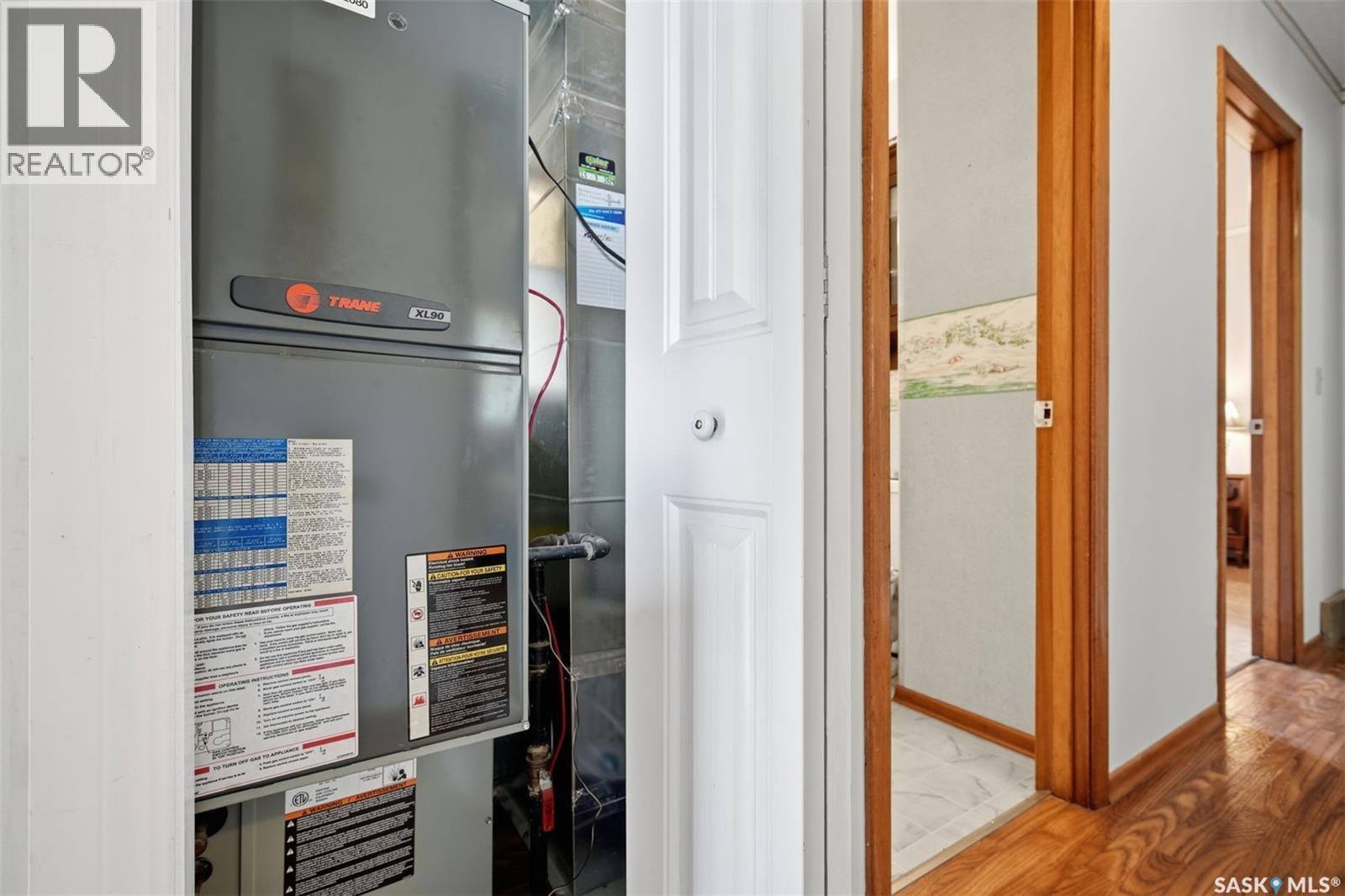 206 Richard STREET - Image 36