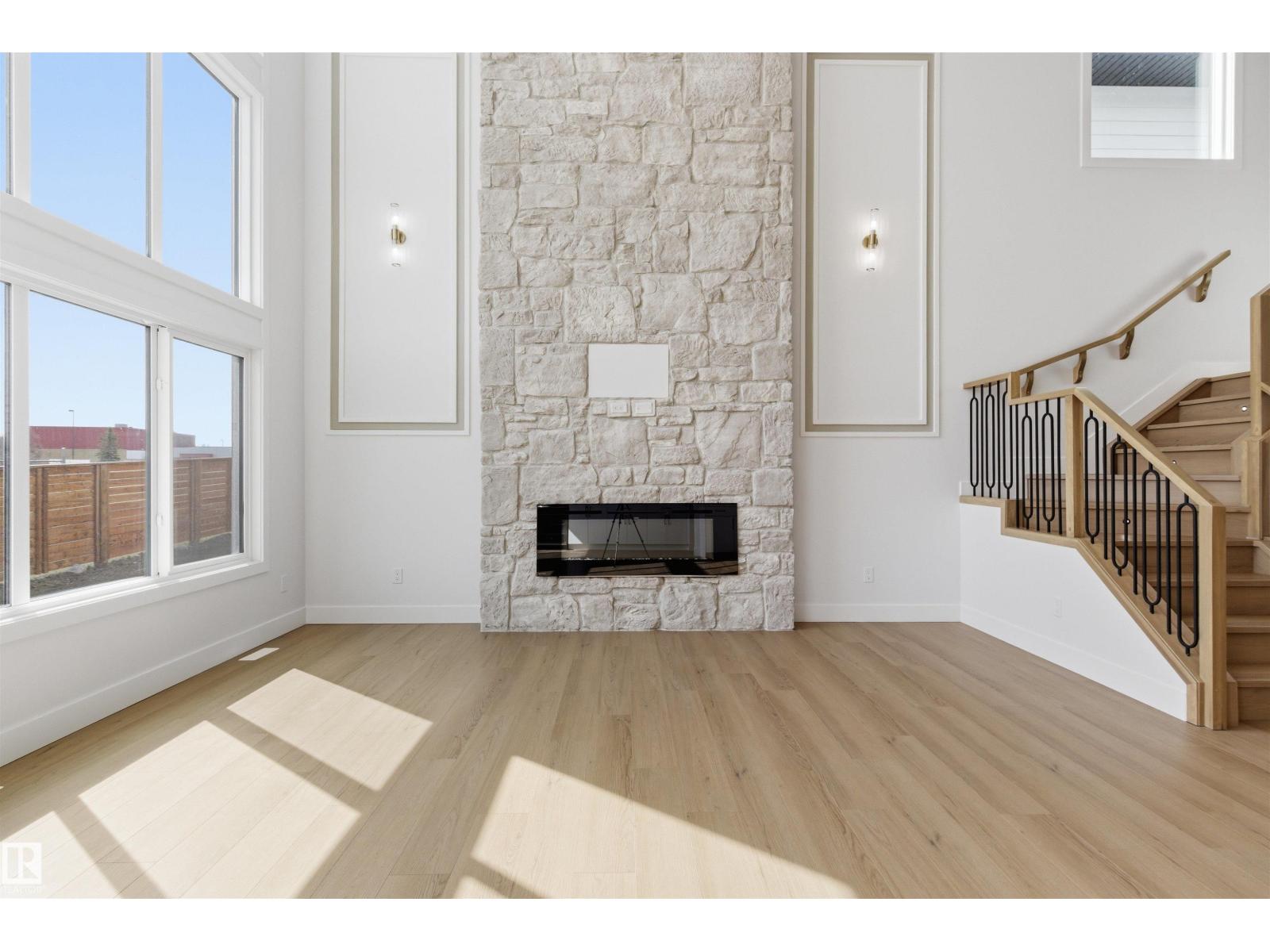 529 Ashgrove Circle - 4