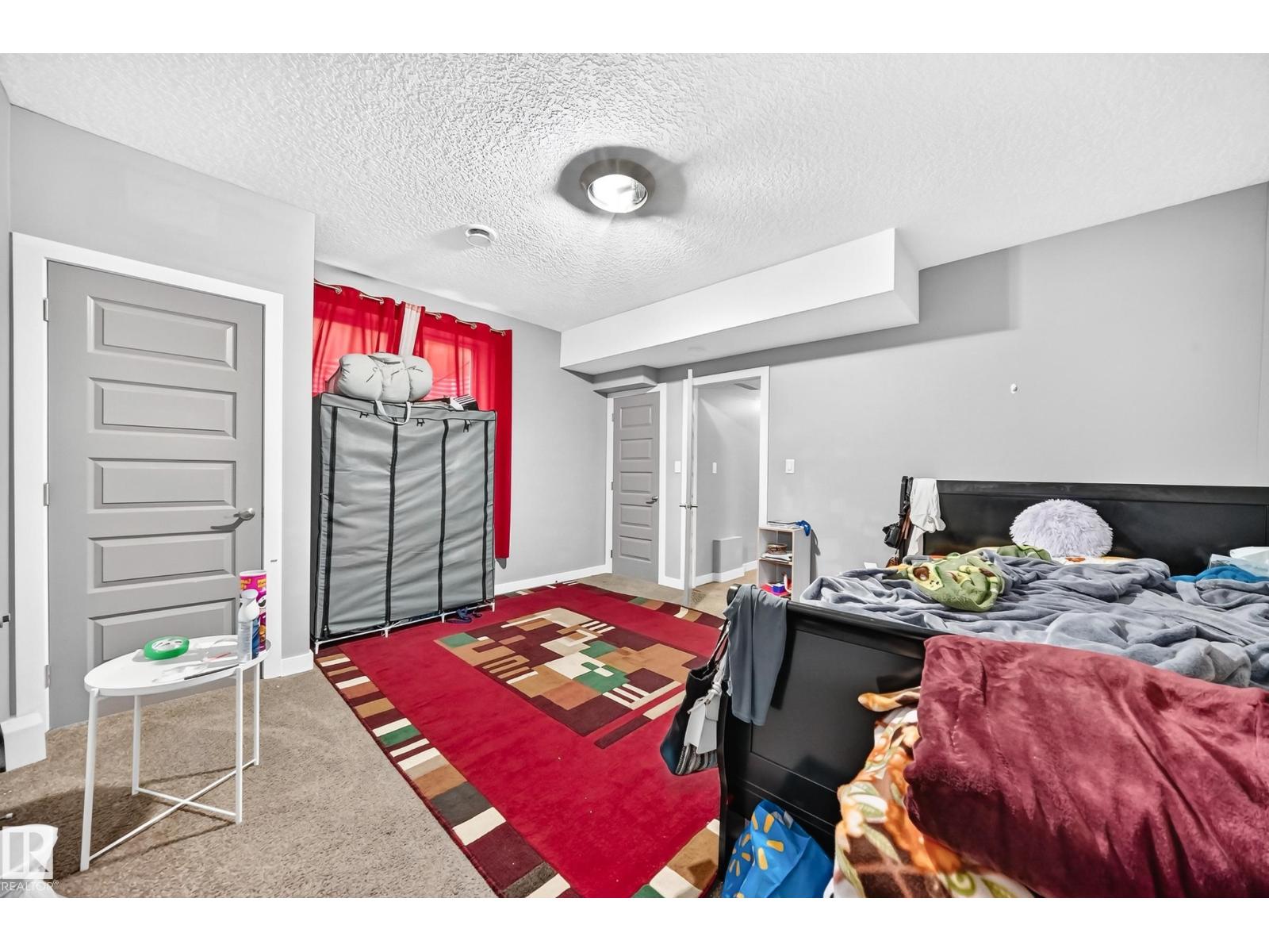12730 118 ST NW - 35
