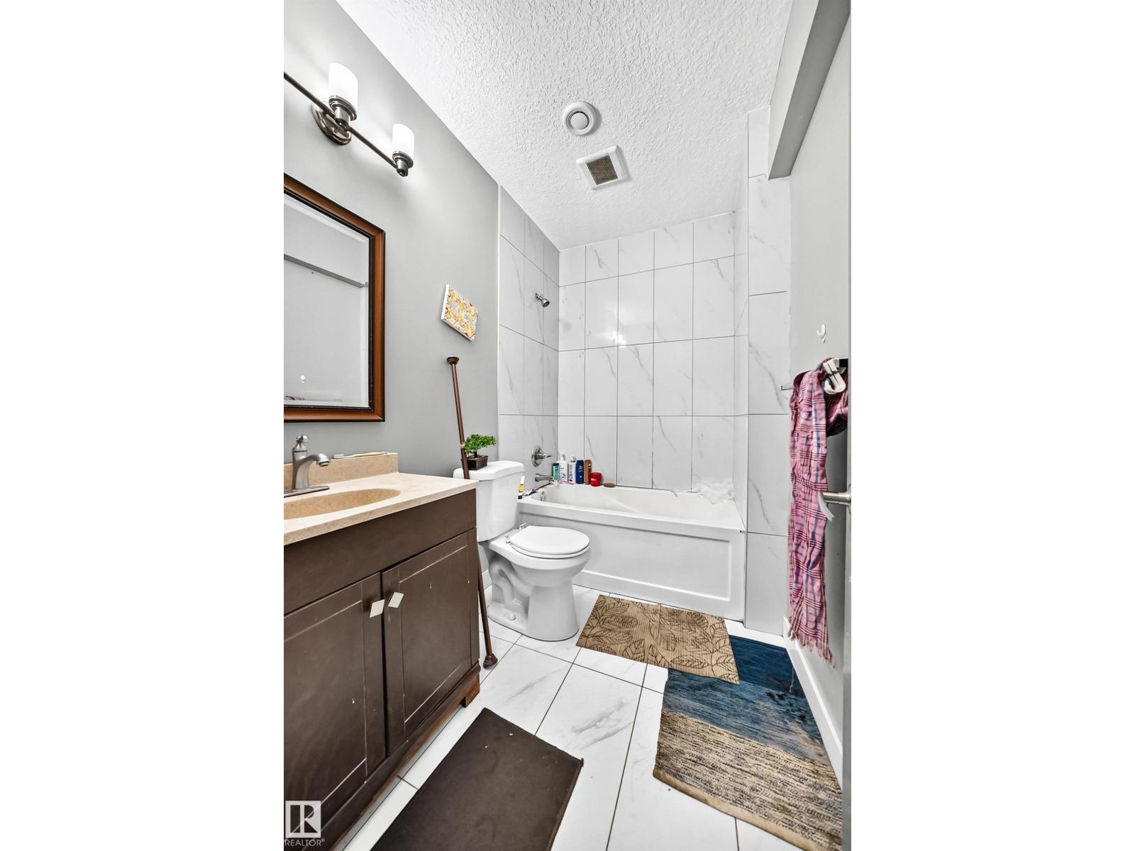 12730 118 ST NW - 38