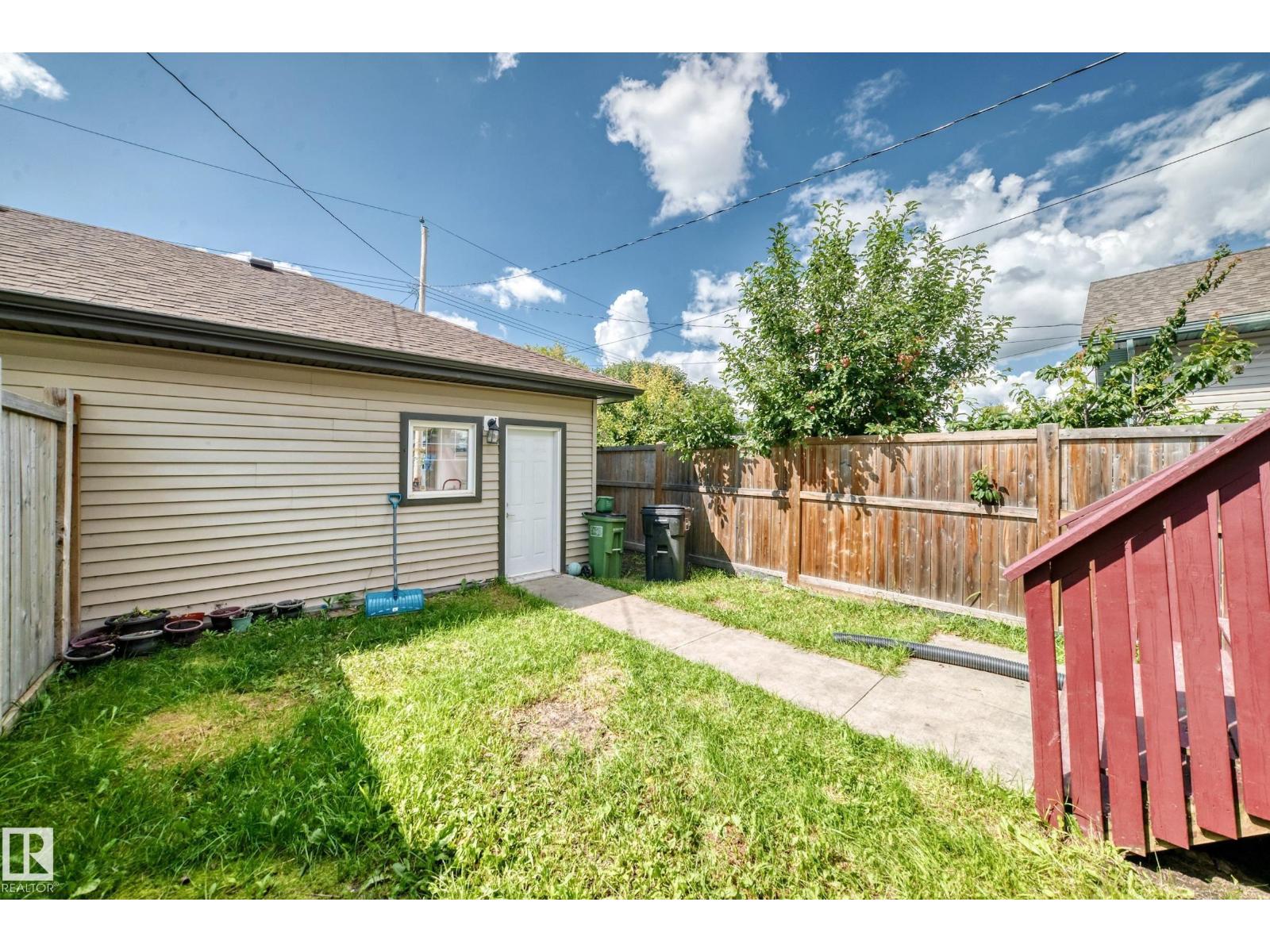 12730 118 ST NW - Image 45