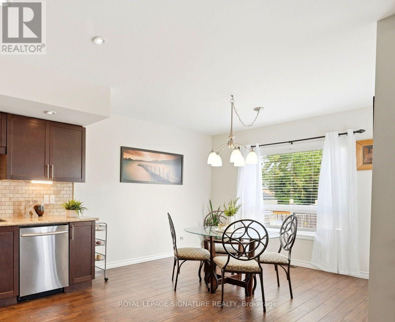 517 VICTORIA STREET - Image 9