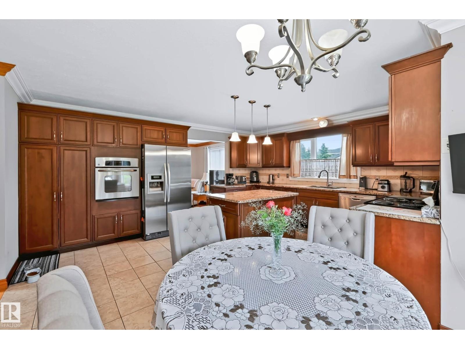 #68 54324 BELLEROSE DR - Image 17