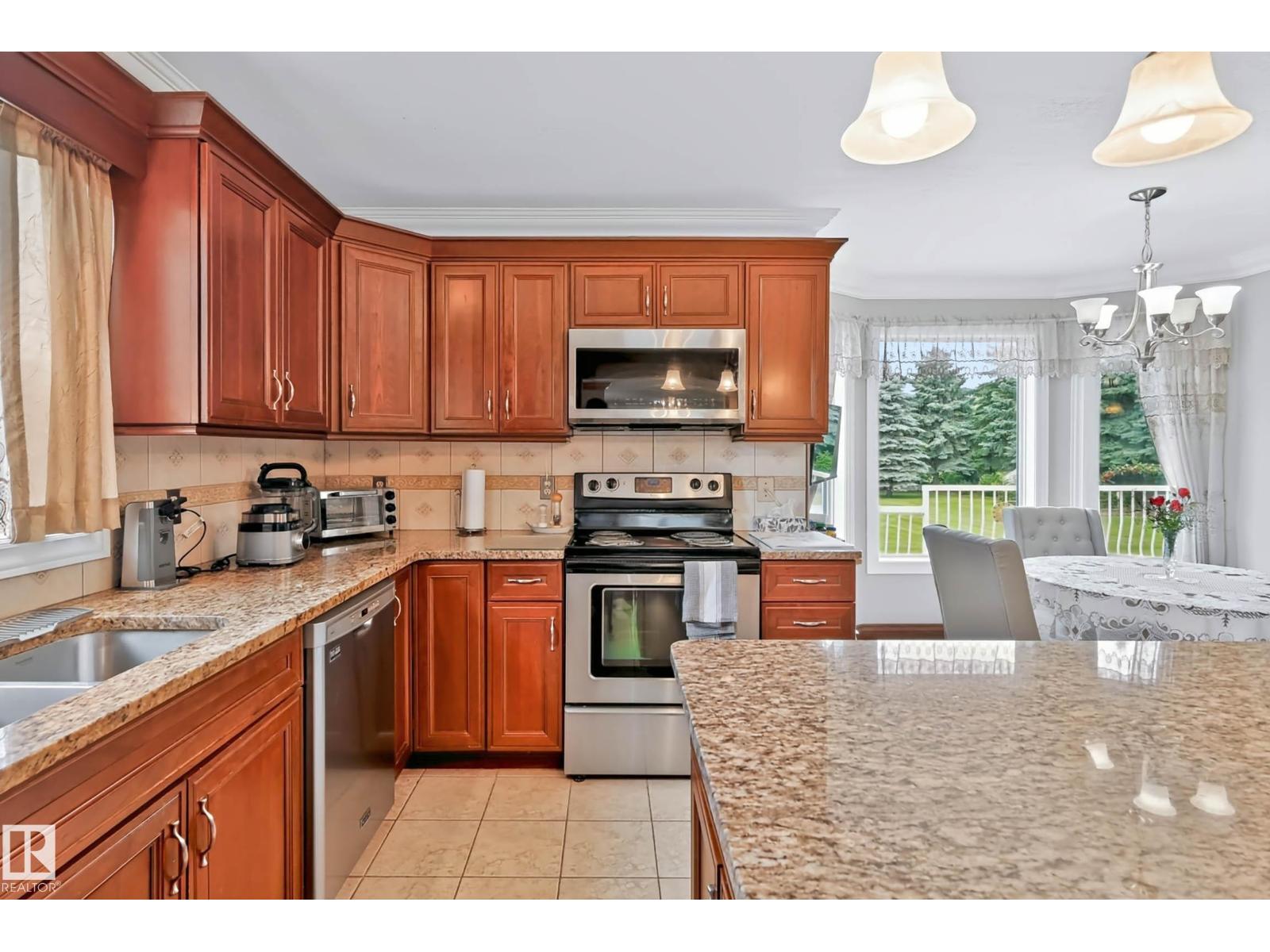 #68 54324 BELLEROSE DR - Image 20