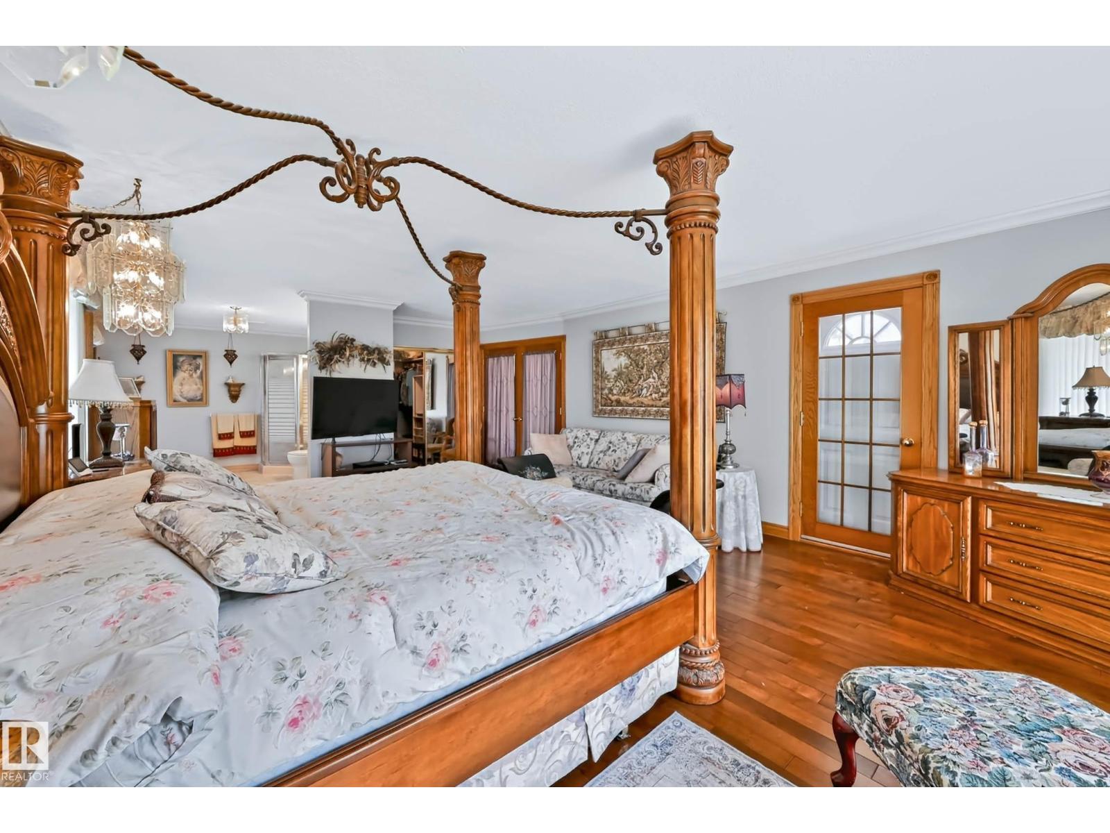 #68 54324 BELLEROSE DR - 31