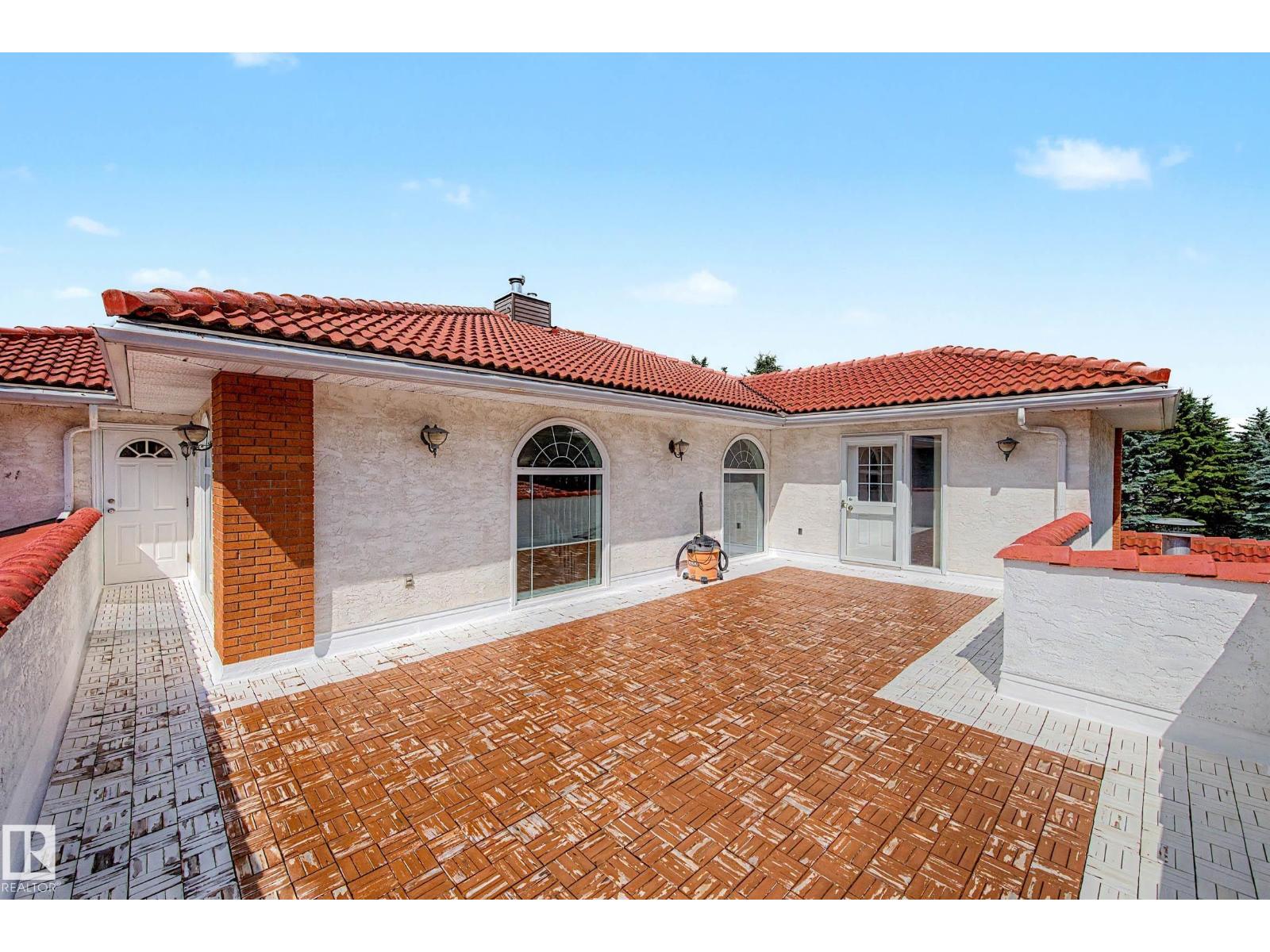 #68 54324 BELLEROSE DR - Image 43