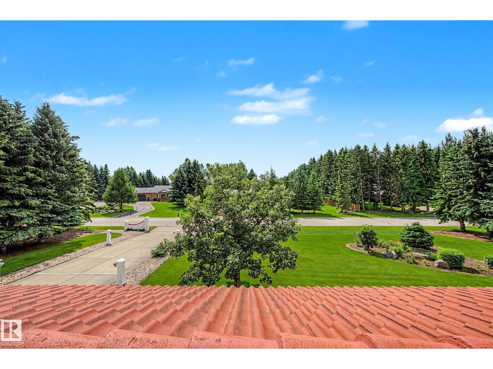#68 54324 BELLEROSE DR - Image 44
