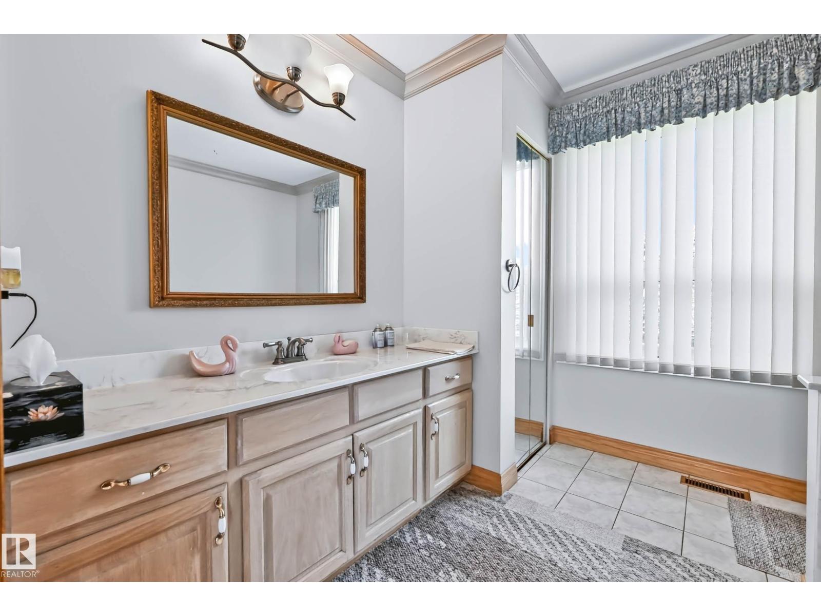 #68 54324 BELLEROSE DR - Image 46