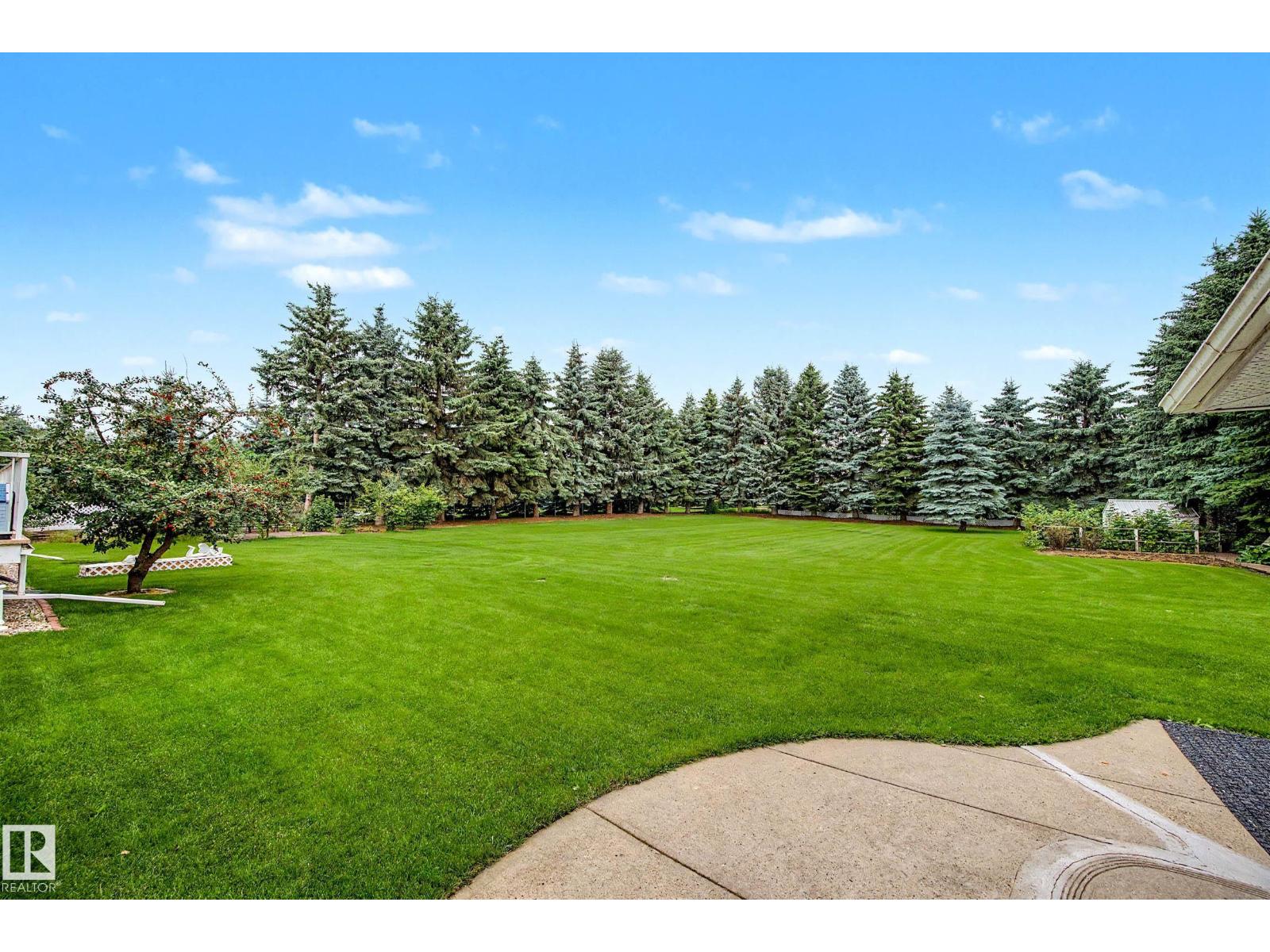 #68 54324 BELLEROSE DR - Image 65