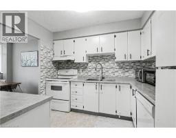Kitchen - 2301 Derry Road W Unit# 510, Mississauga, ON L5N2R4 Photo 6