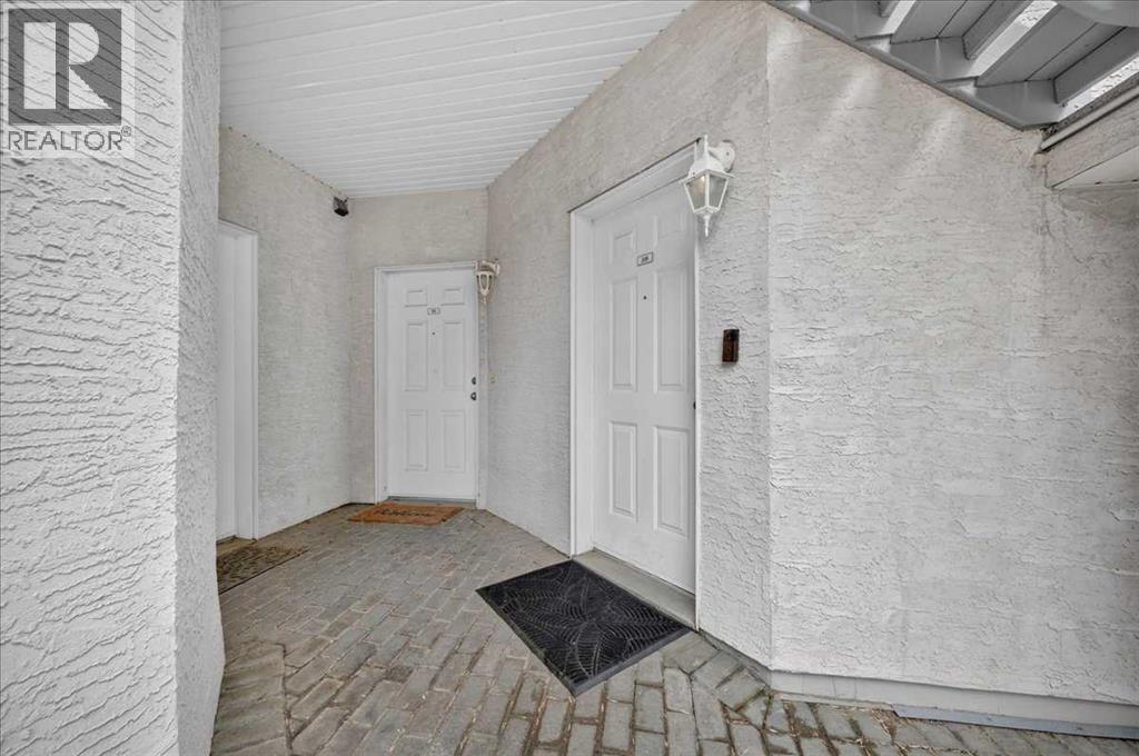 208, 622 56 Avenue SW, Windsor Park, Calgary photo 5