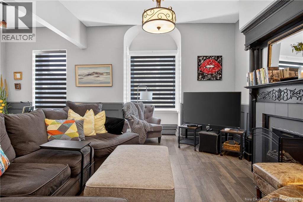 52 Dorchester Street - Image 6