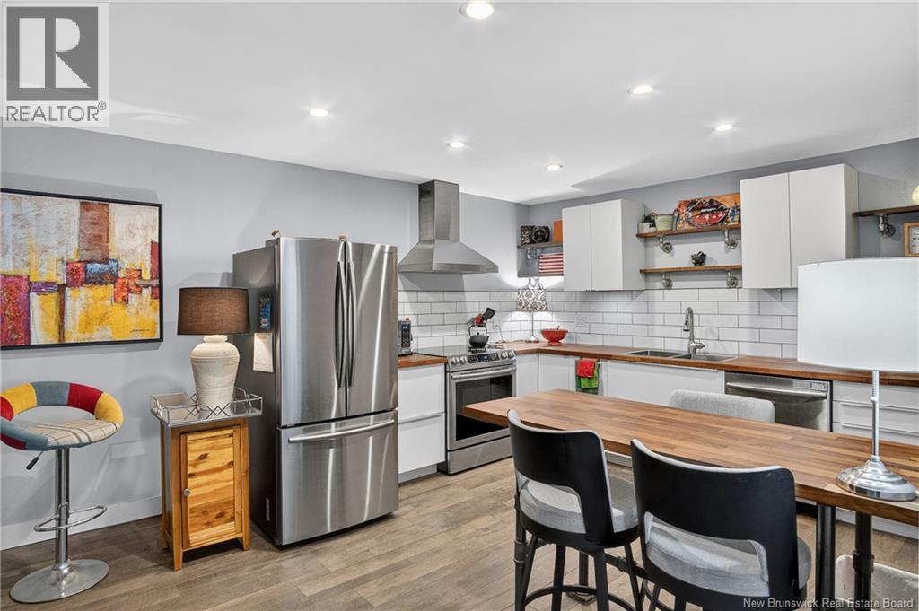 52 Dorchester Street - Image 10