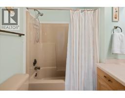 3714 Arbutus Dr N, Cobble Hill, BC V0R1L1 Photo 39