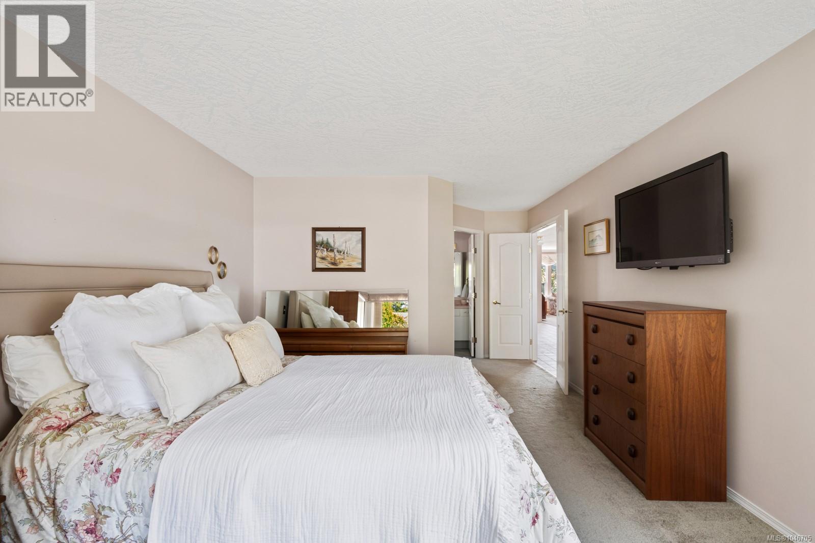3714 Arbutus Dr N - Image 30