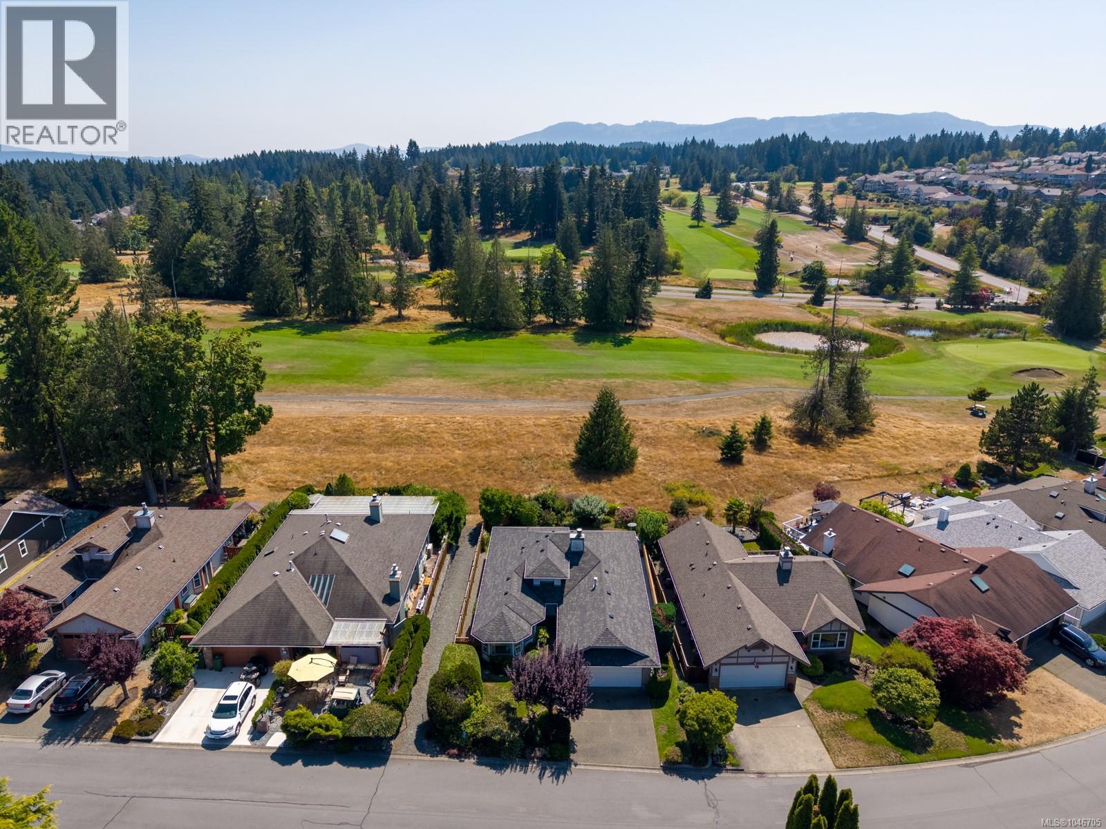 3714 Arbutus Dr N - 2