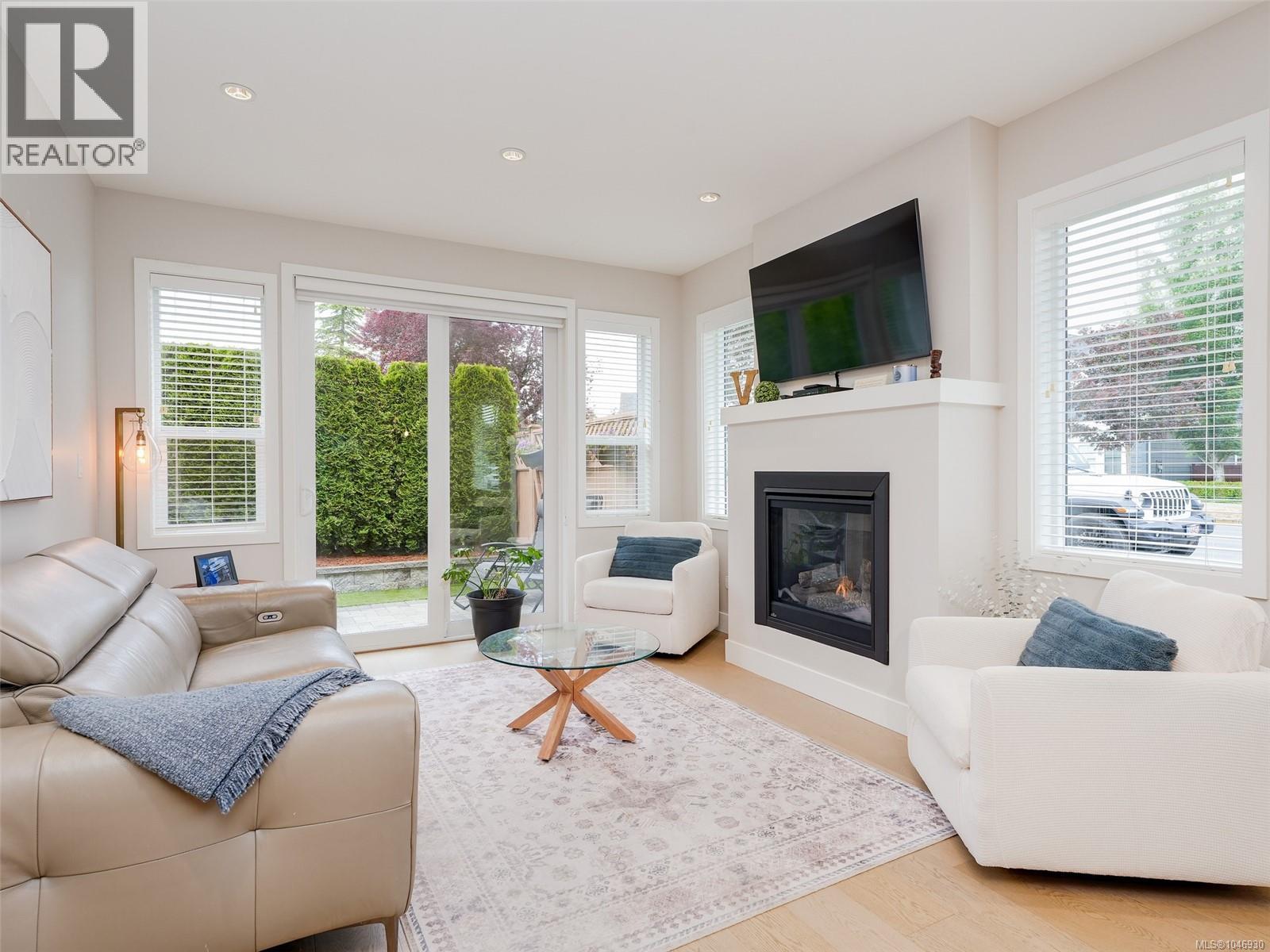 #8 10490 Resthaven Dr - Image 3