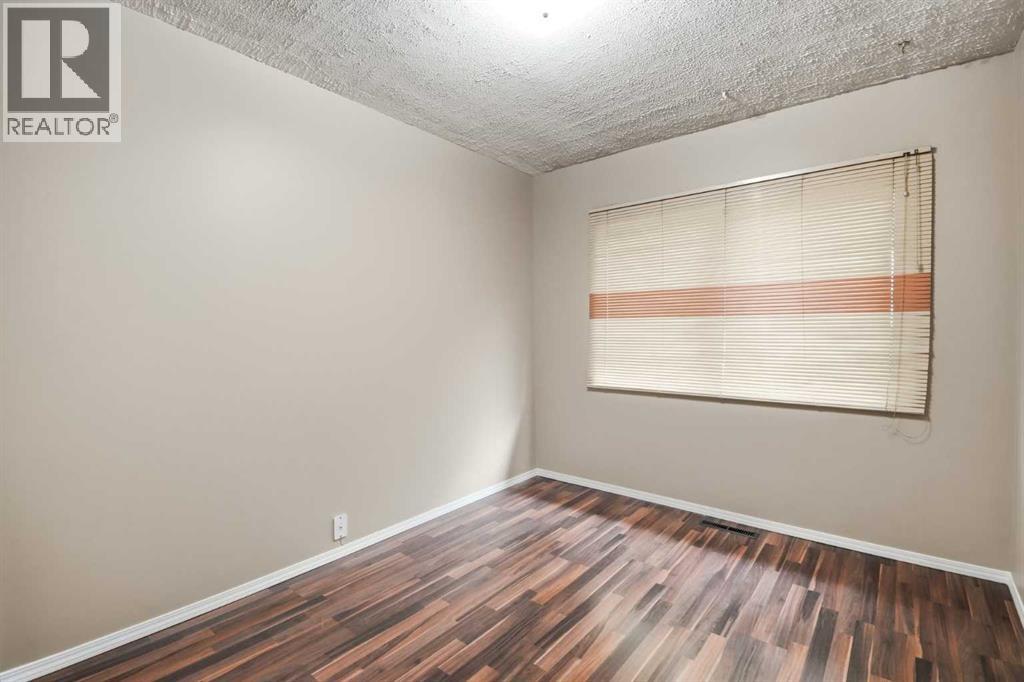 1832 43 Street Southeast - Photo 12