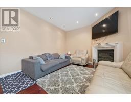 15 Lucky Lane, Brampton, ON L6R3M3 Photo 16