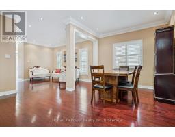 Kitchen - 15 Lucky Lane, Brampton, ON L6R3M3 Photo 8