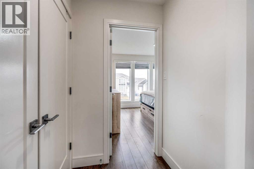 270 Grassland Boulevard W - Image 27