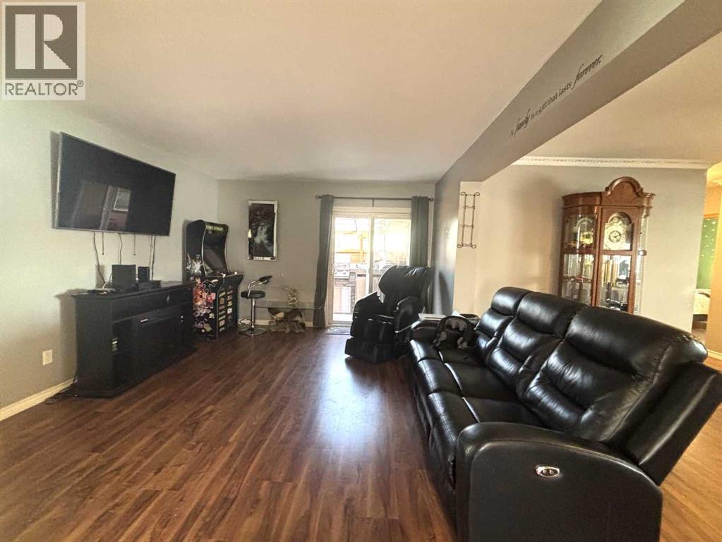 4806 47 Street - Image 10