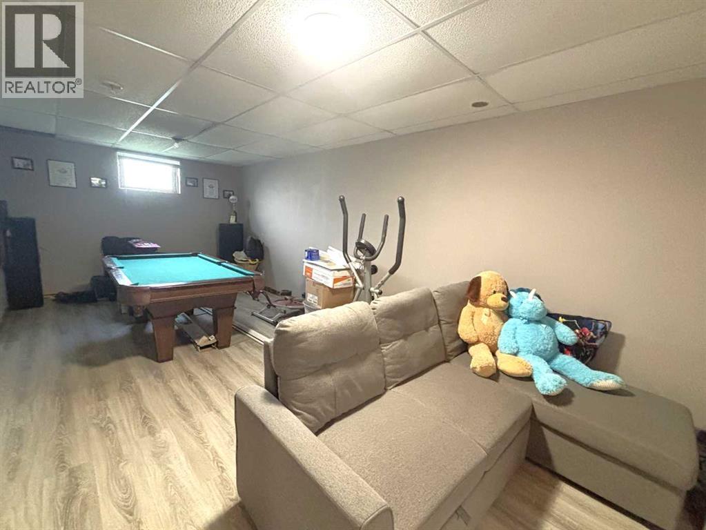 4806 47 Street - Image 41