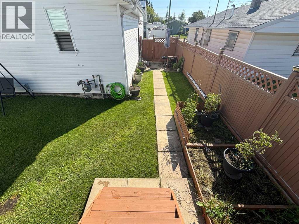 4806 47 Street - Image 34