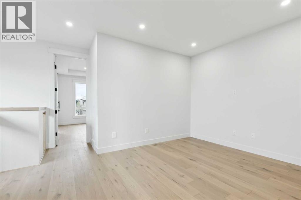2622 30 Street Southwest - Photo 30