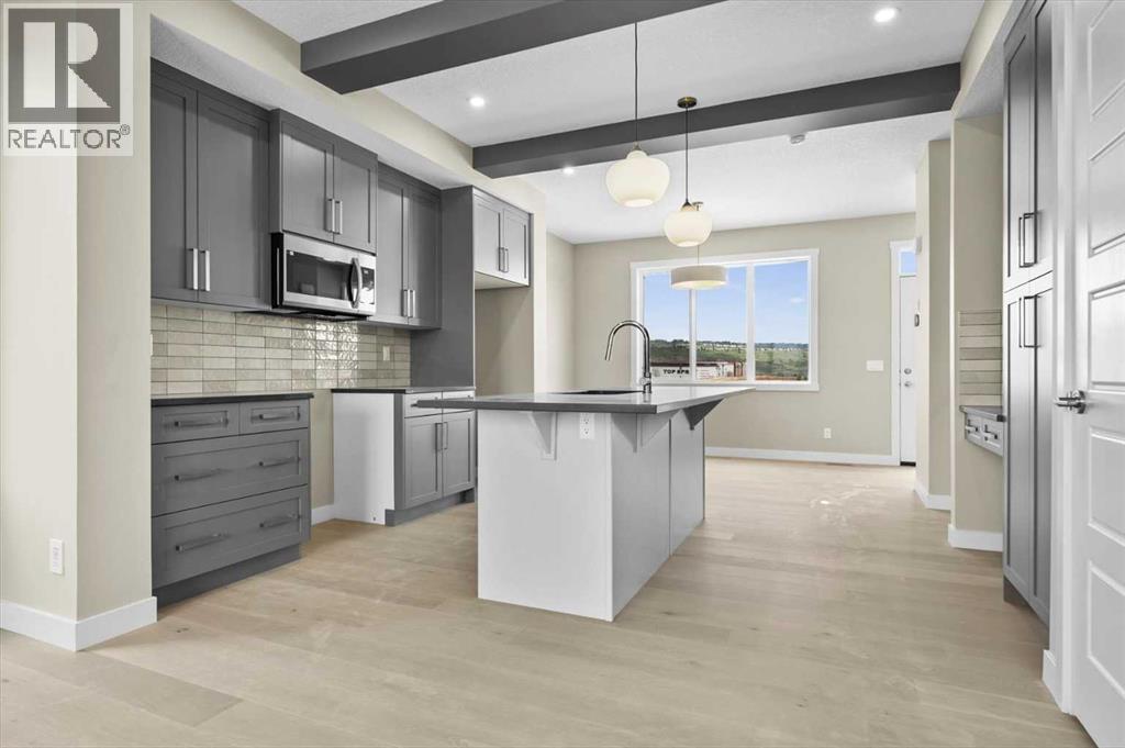 404 River Avenue - Photo 6
