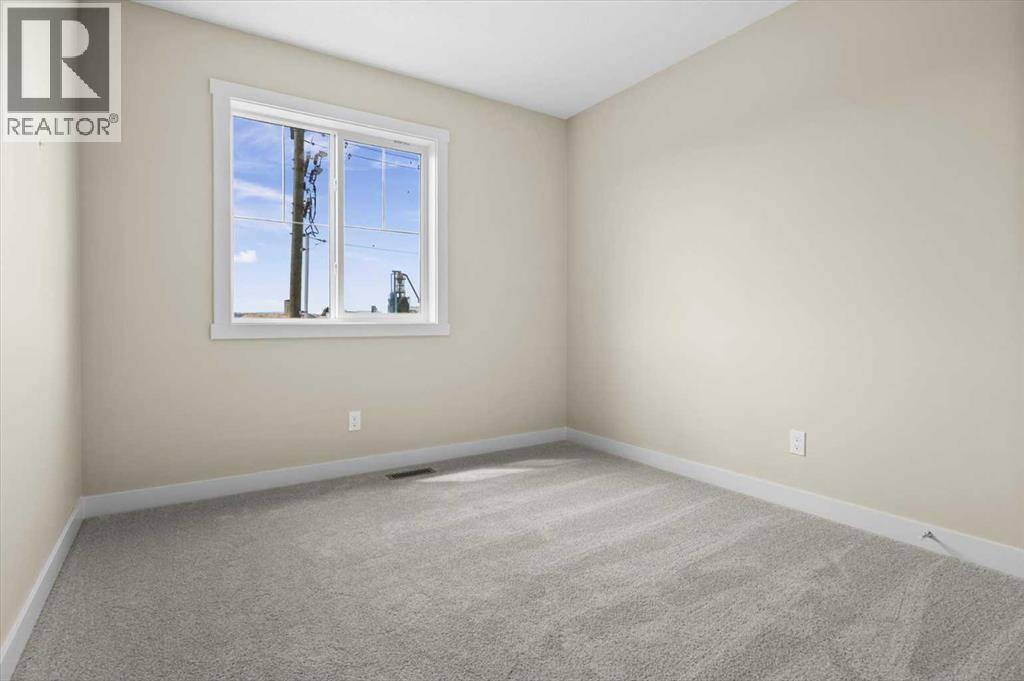 404 River Avenue - Photo 15
