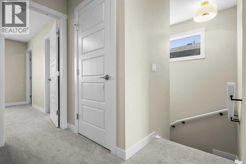 404 River Avenue - Photo 10