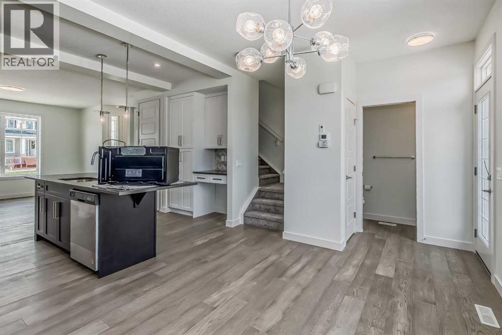 404 River Avenue - Photo 28