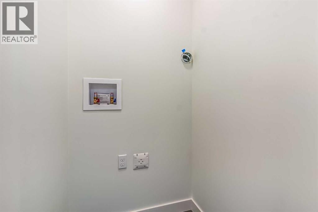404 River Avenue - Photo 45