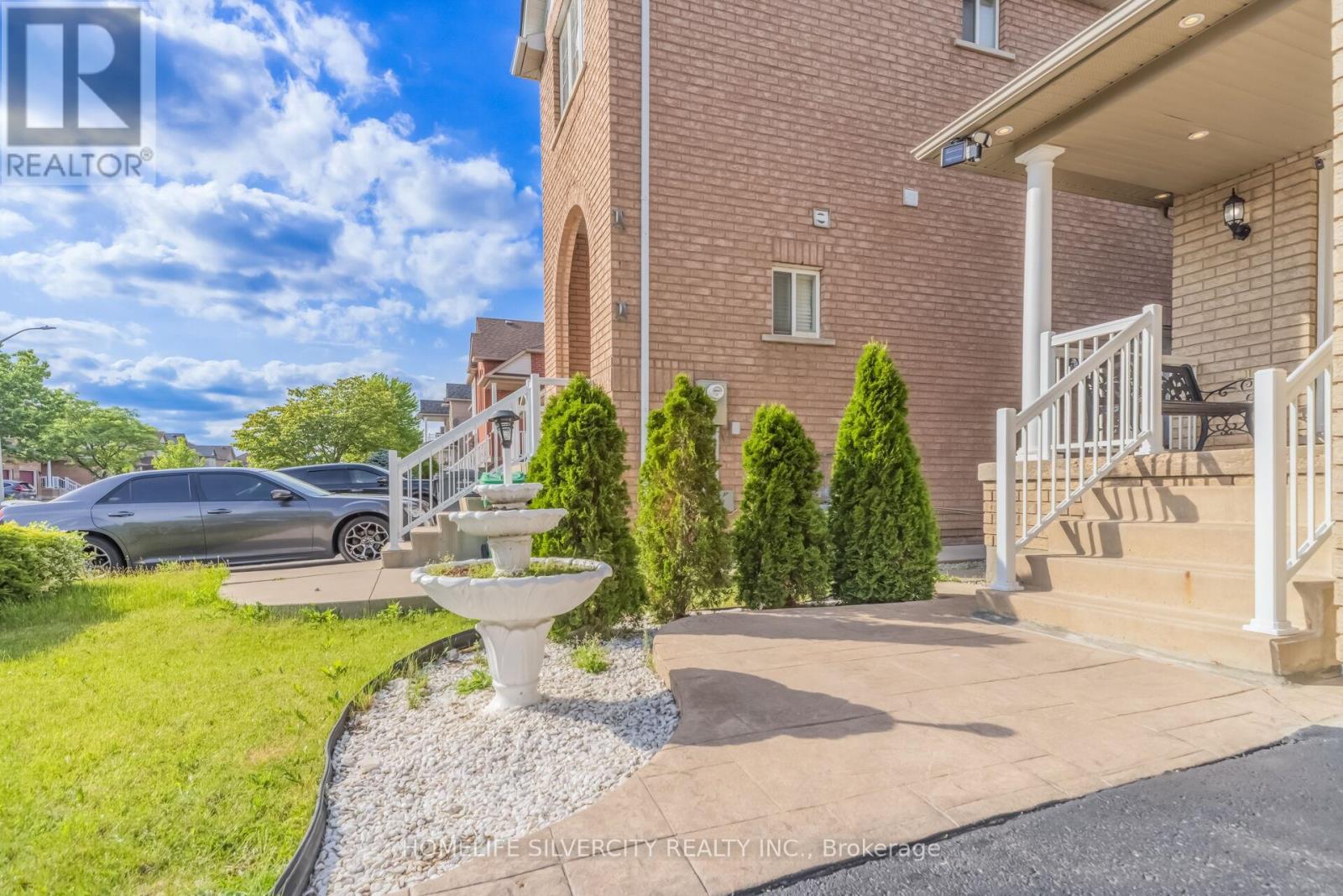 15 NEWARK WAY - 4