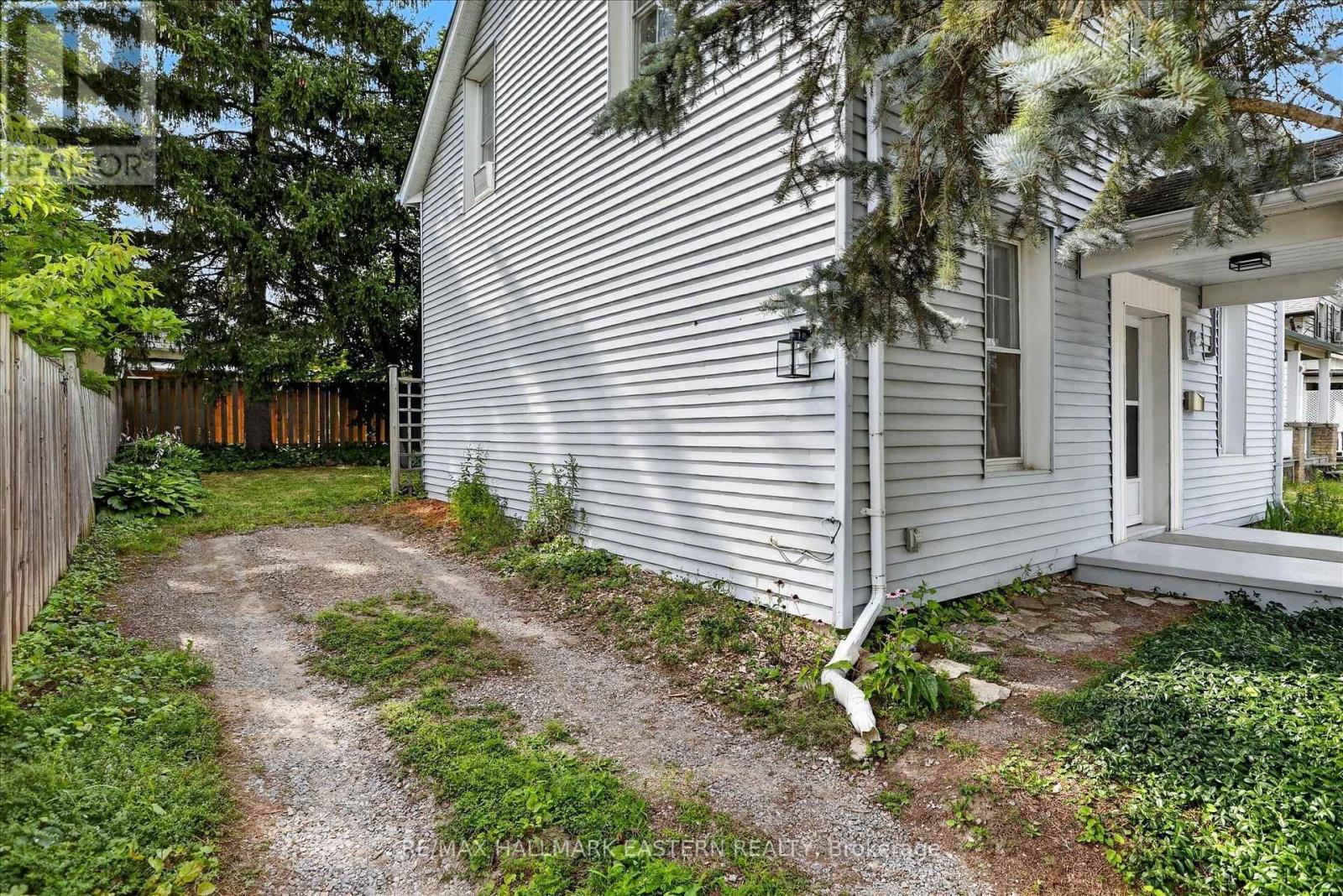 451 STEWART STREET - Image 29