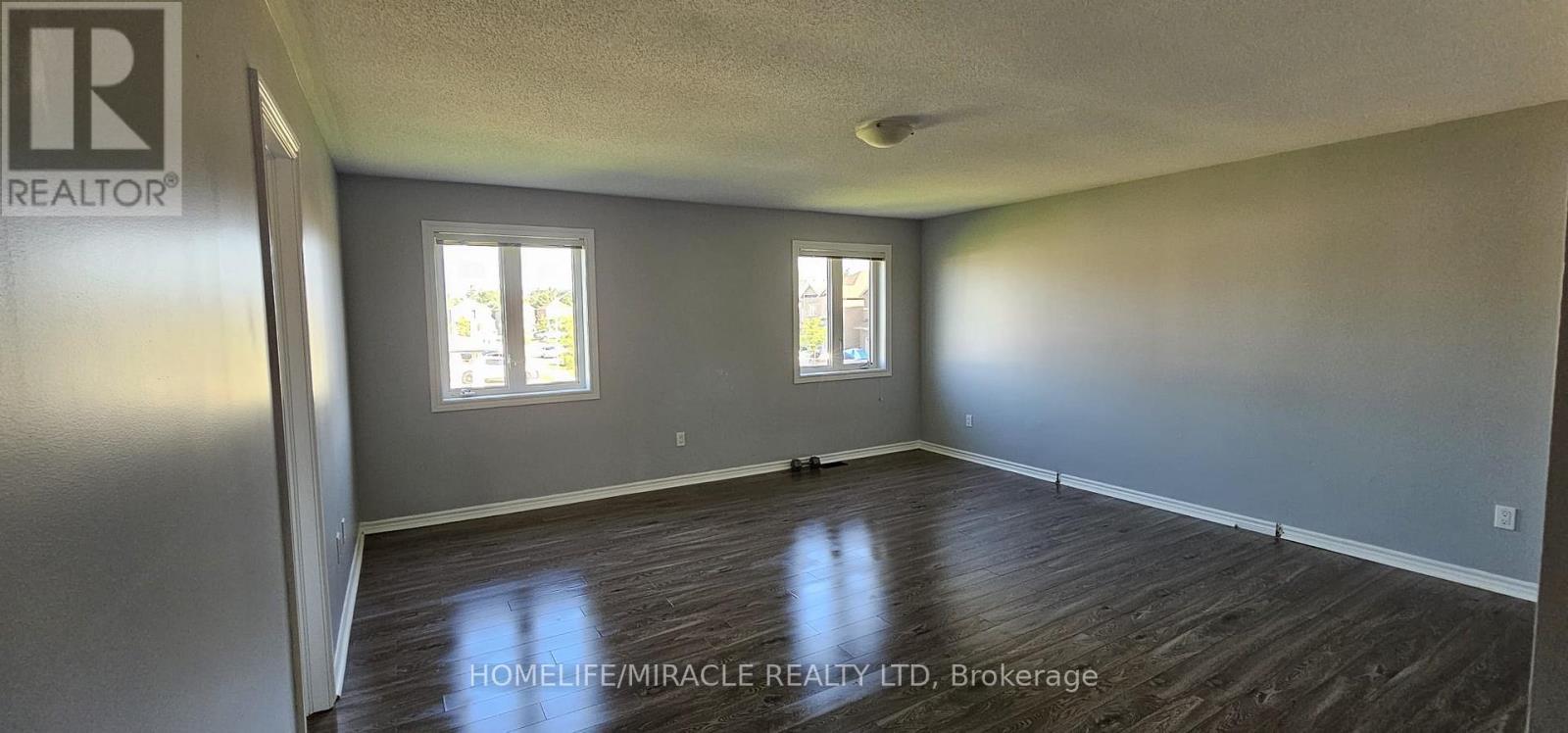 316 VANDUSEN AVENUE - Image 18