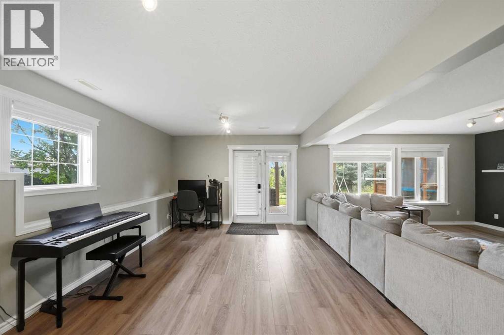 2 Estella Crescent - Photo 30