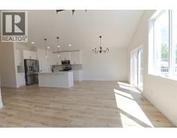 256 Greenwood Road, Coalhurst, AB T0L0V2 Photo 24