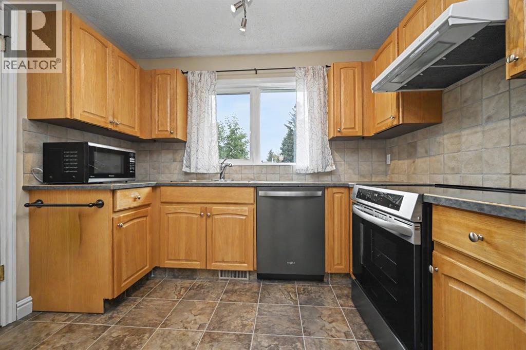 7325 97A Street - Photo 11
