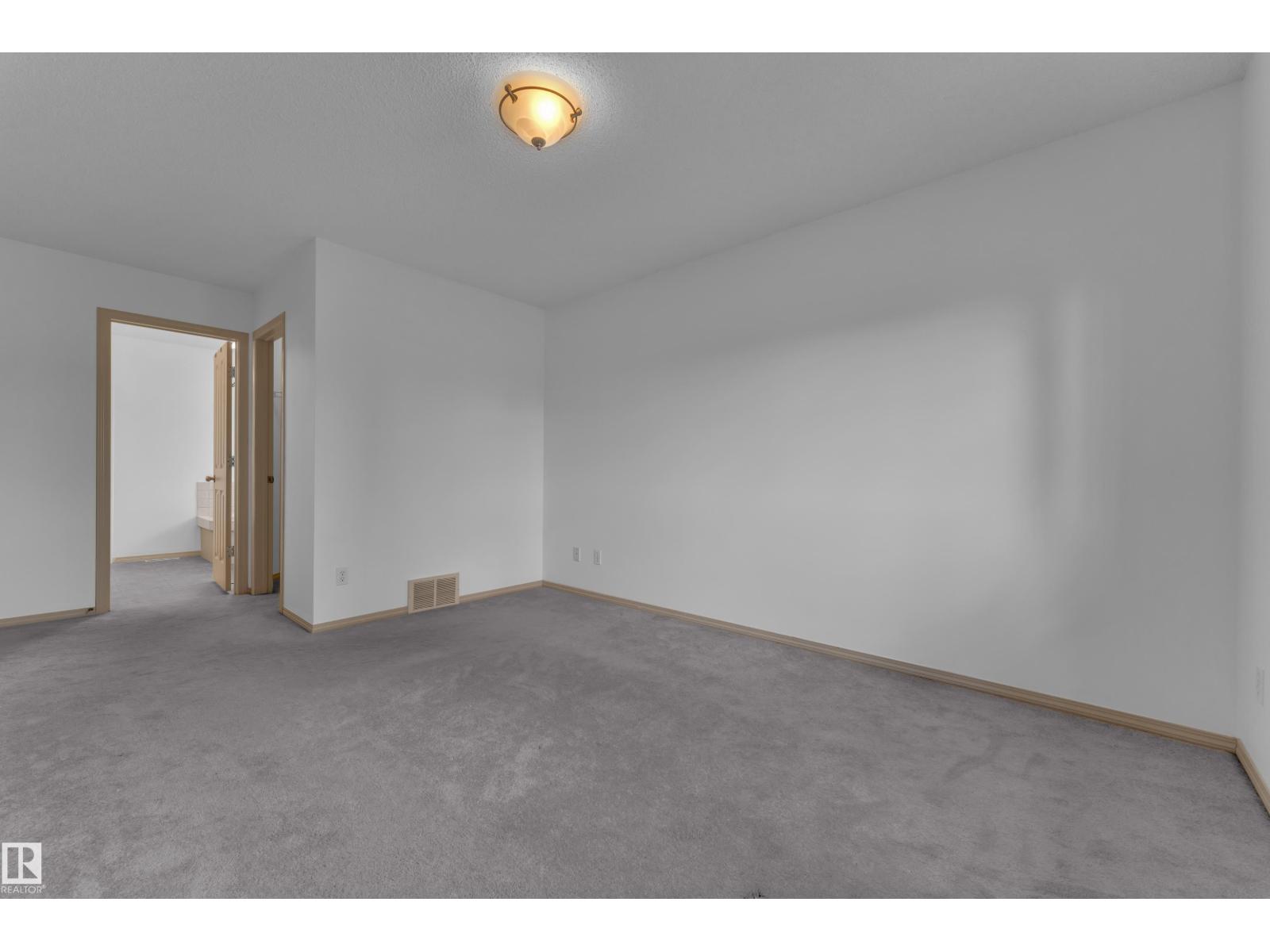 14031 136 ST NW - Image 30