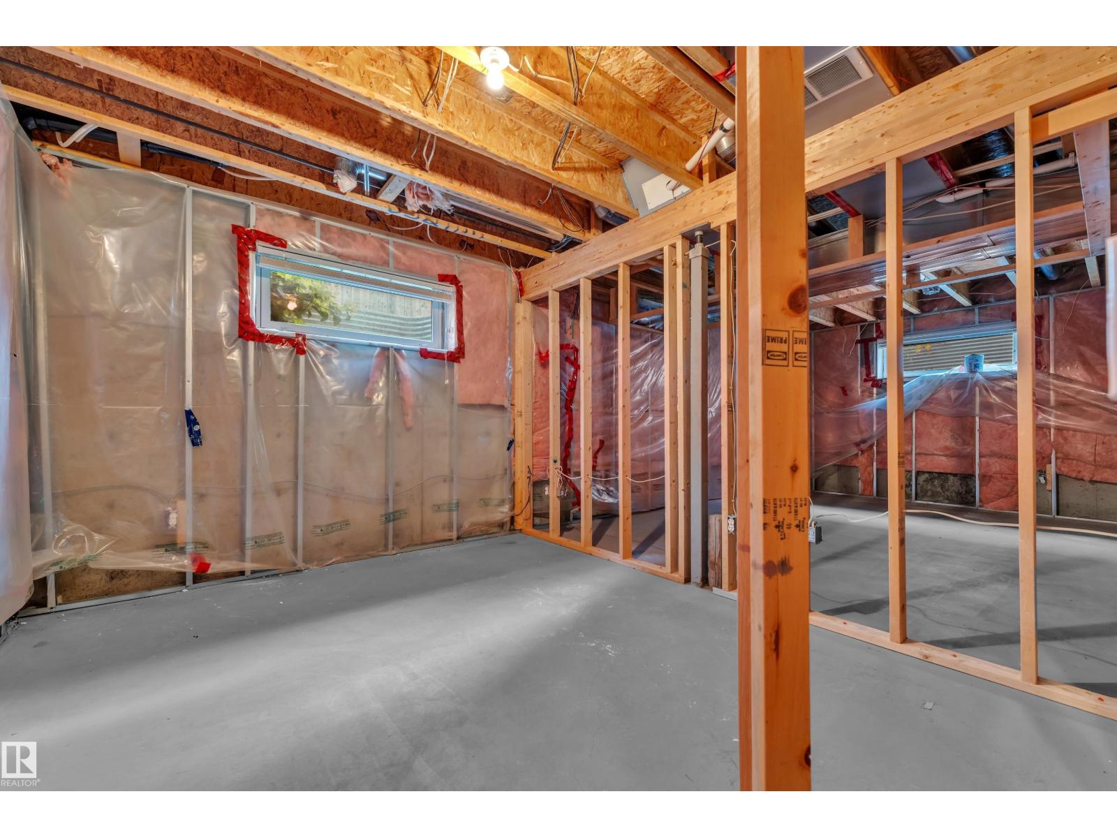 14031 136 ST NW - Image 36