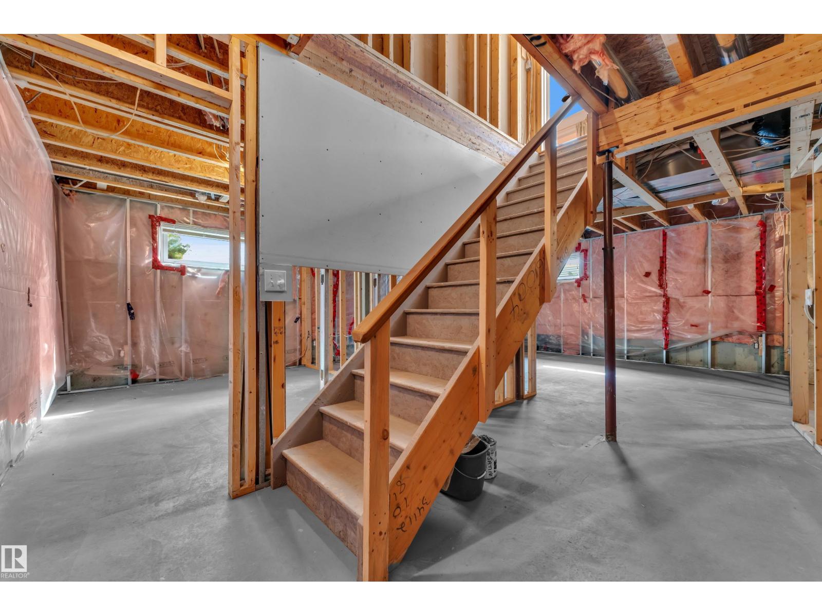14031 136 ST NW - Image 35