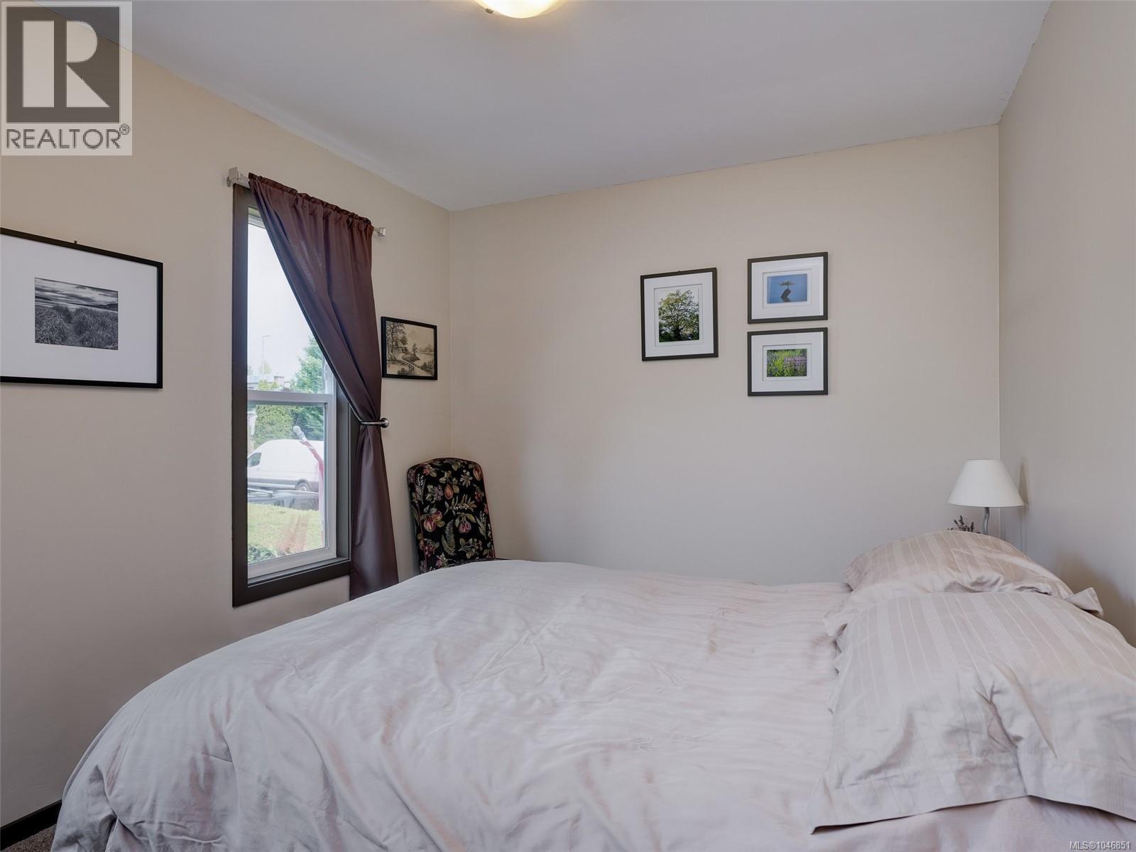 3960 Arlene Pl - Image 17