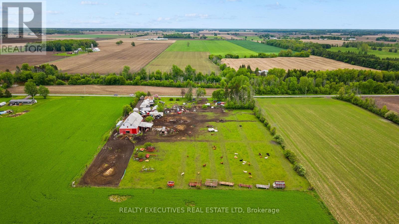 12689 RIVER ROAD - Image 30