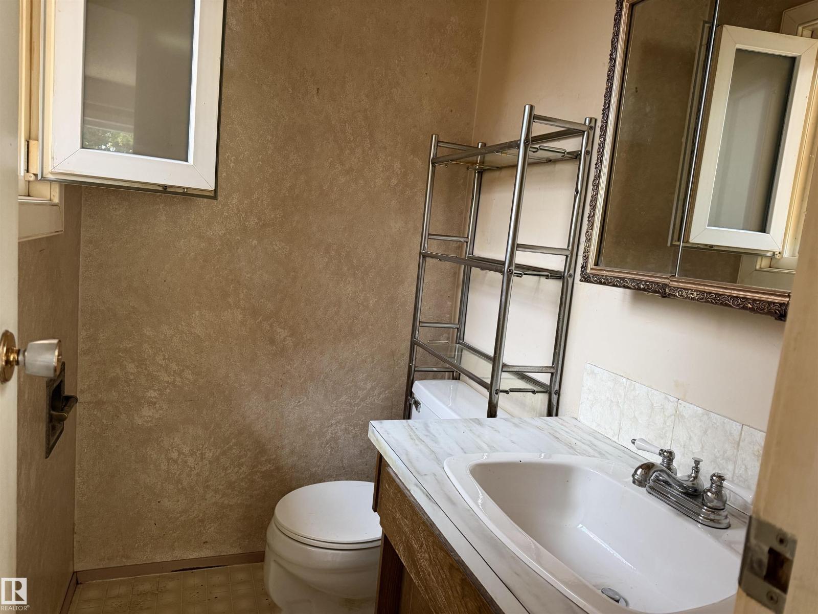 107 Mountain Ash DR - 10