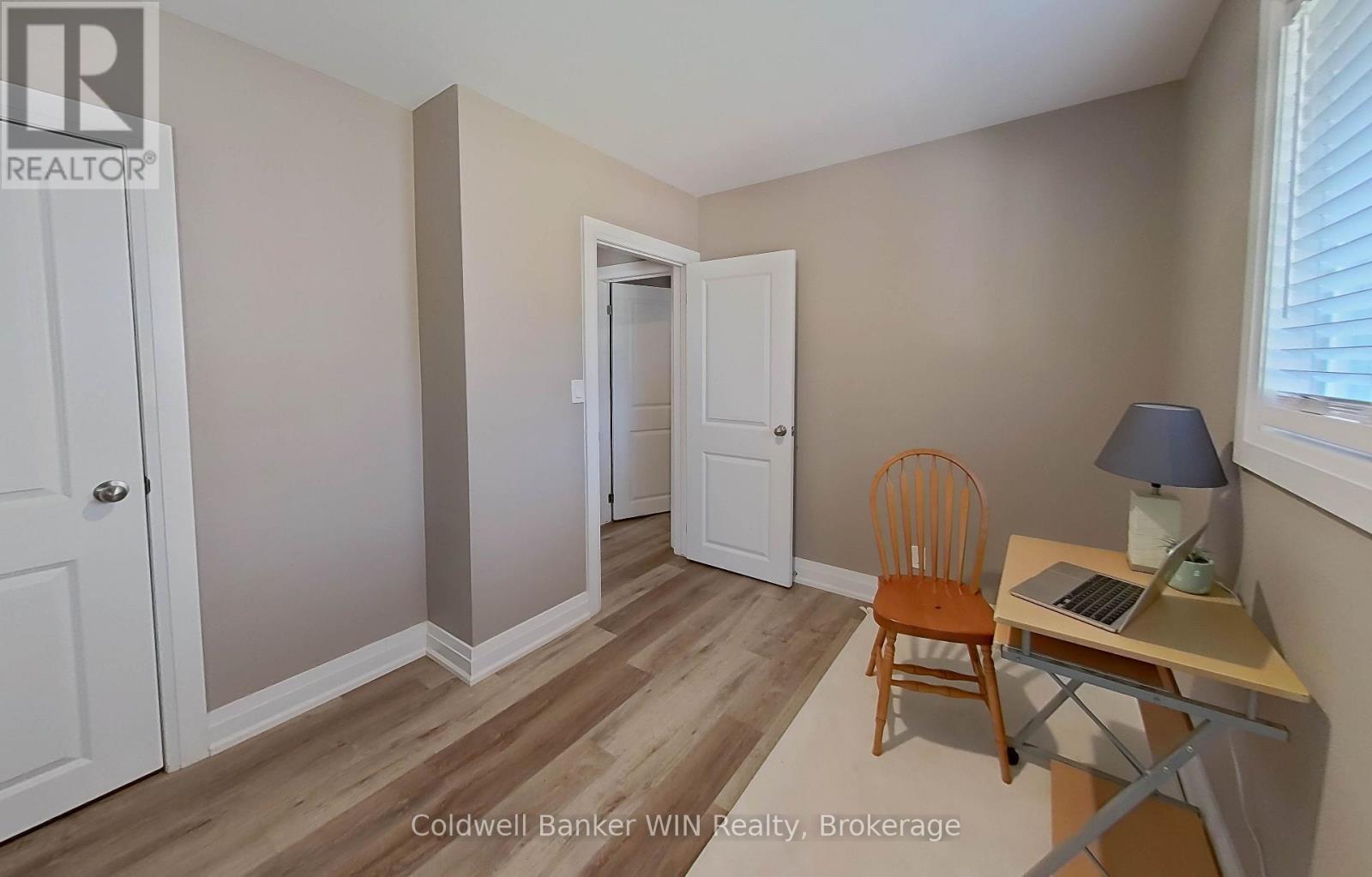 278 QUEEN STREET S - Image 21