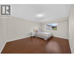 8580 Dakota Place, Richmond, BC V7C4Y6 Photo 16