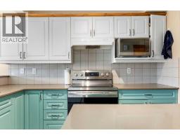 4pc Bathroom - 25 Hillview Road, Strathmore, AB T1P1S7 Photo 7