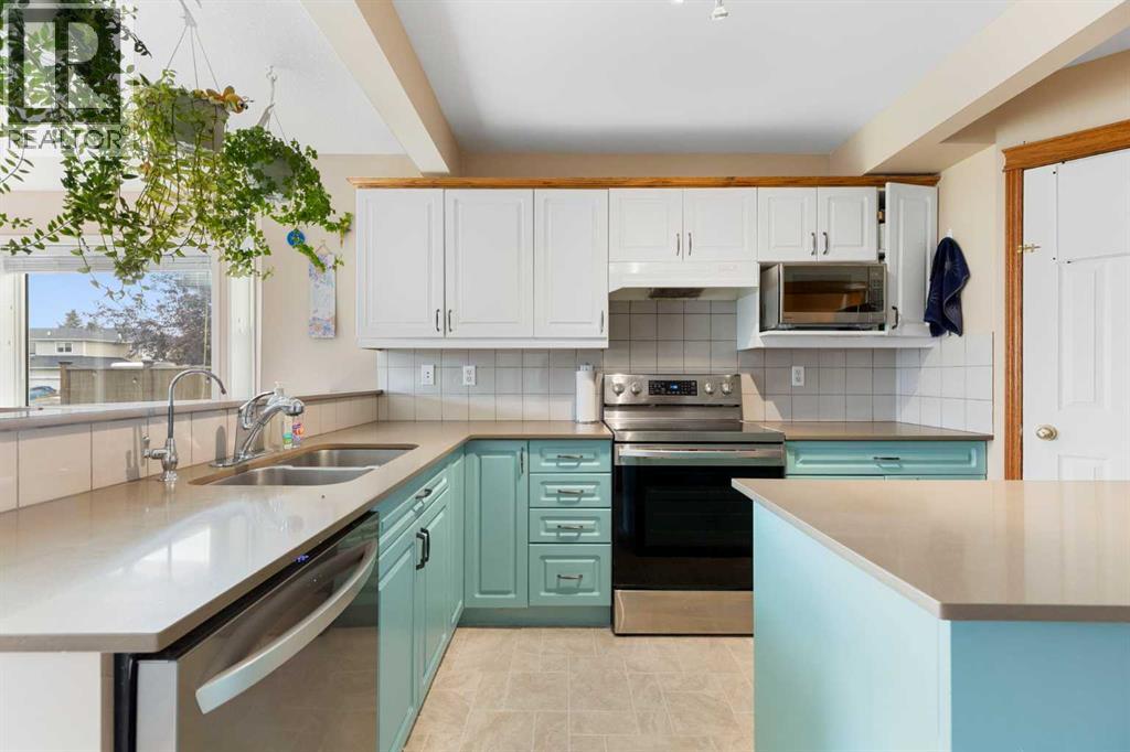 25 Hillview Road - 6